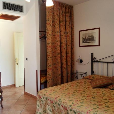 Tenuta Di Pietra Porzia Monte Porzio Catone Luaran gambar