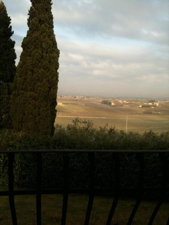 Tenuta Di Pietra Porzia Monte Porzio Catone Bilik gambar