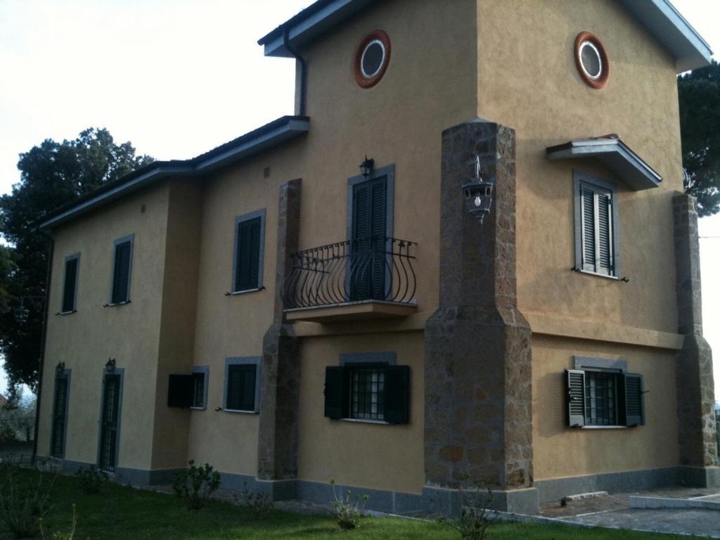 Tenuta Di Pietra Porzia Monte Porzio Catone Bilik gambar